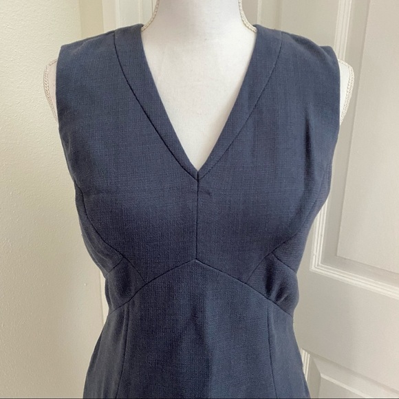 Lafayette 148 Kendal V-Neck Sleeveless Wool Sheath - Picture 7 of 11